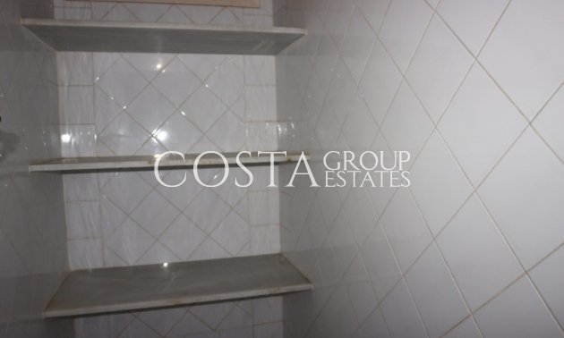 Resale - Villa -
Orihuela - La Zenia