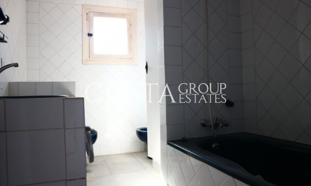 Resale - Villa -
Orihuela - La Zenia