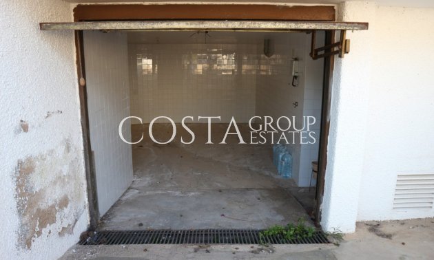 Resale - Villa -
Orihuela - La Zenia