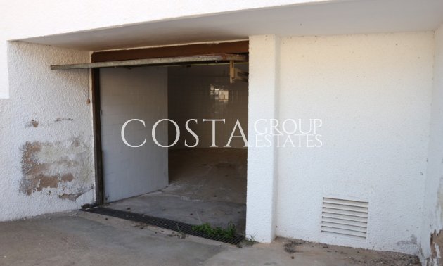 Resale - Villa -
Orihuela - La Zenia