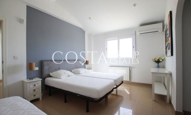 Herverkoop - Villa -
Calpe - Calpe Centro