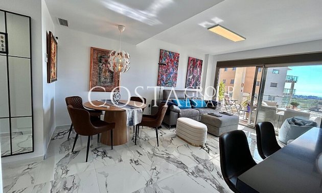 Resale - Apartments -
Orihuela - Villamartin