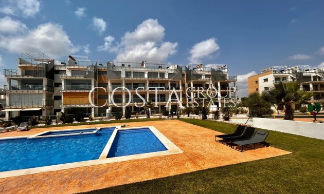 Resale - Apartments -
Orihuela - Villamartin