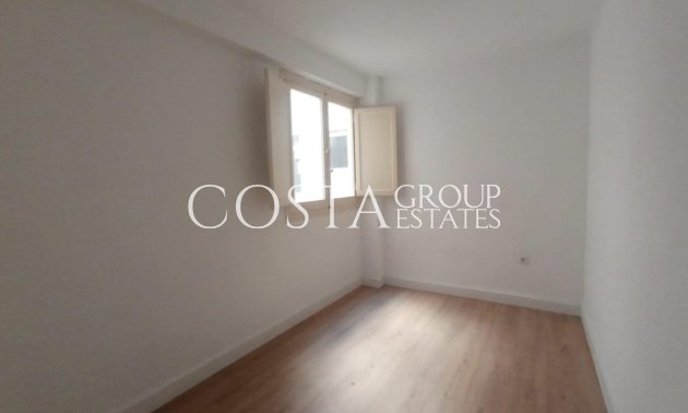 Herverkoop - Apartments -
Alicante - Alicante Centro