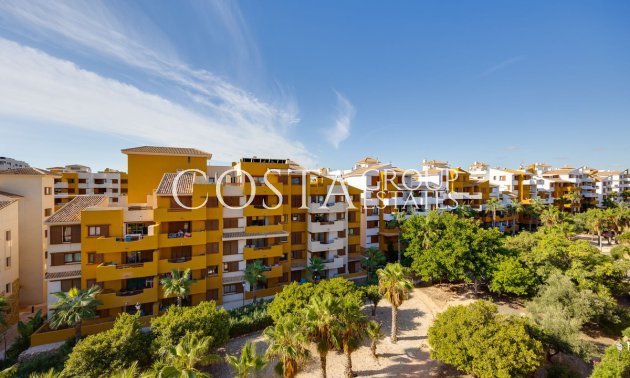 Herverkoop - Apartments -
Orihuela - Punta Prima
