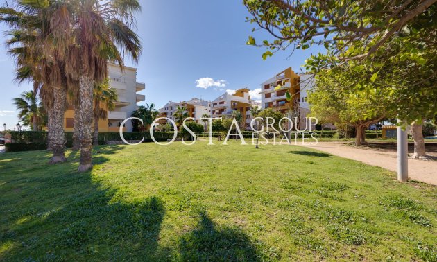 Herverkoop - Apartments -
Orihuela - Punta Prima