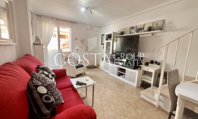 Resale - House -
Torrevieja - La Mata