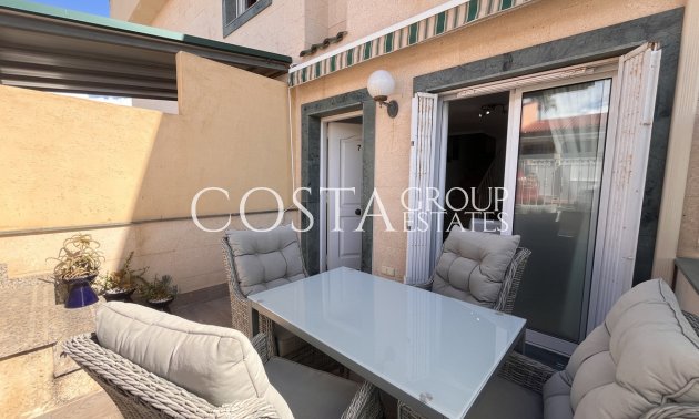 Resale - House -
Torrevieja - La Mata