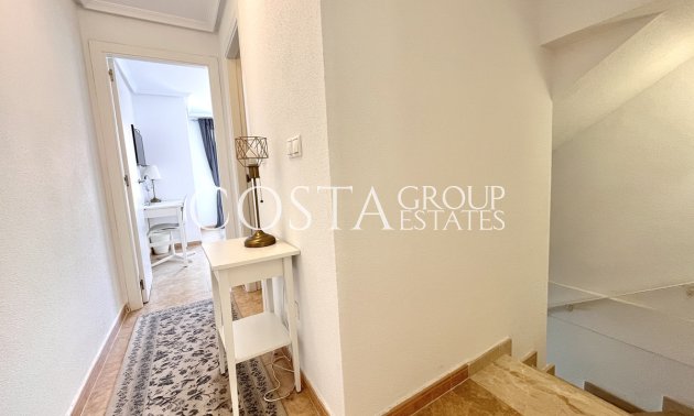 Resale - House -
Torrevieja - Torrevieja Centro