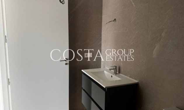 Resale - Apartments -
Alicante - Alicante Centro