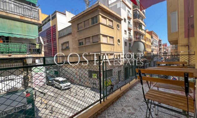 Herverkoop - Apartments -
Alicante - Alicante Centro