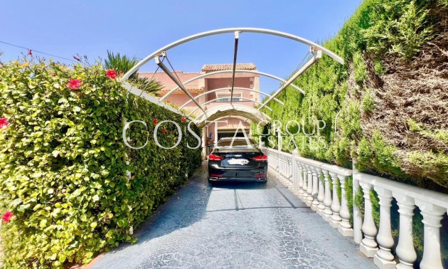 Resale - House -
Torrevieja - Torrevieja Centro