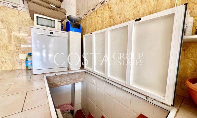 Resale - House -
Torrevieja - Torrevieja Centro