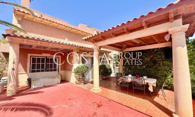 Resale - House -
Torrevieja - Torrevieja Centro