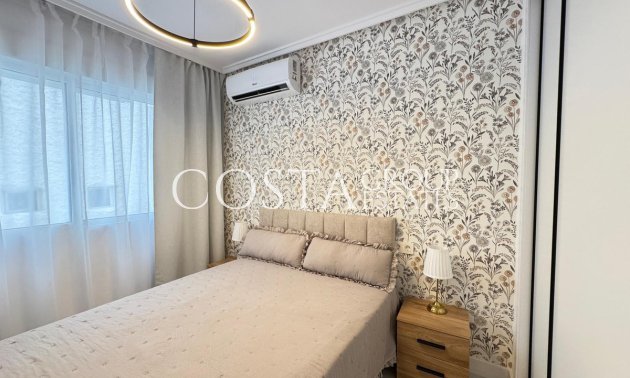 Resale - Apartments -
Torrevieja - Torrevieja Centro