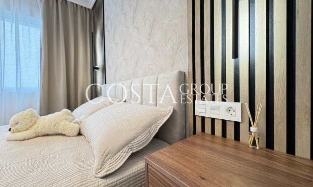 Resale - Apartments -
Torrevieja - Torrevieja Centro