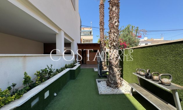 Resale - Apartments -
Torrevieja - Torrevieja Centro