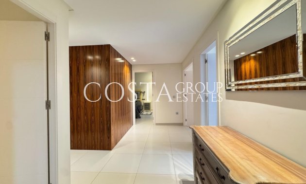 Resale - Apartments -
Torrevieja - Torrevieja Centro