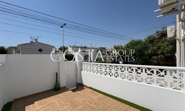 Wiederverkauf - House -
Torrevieja - Torrevieja Centro