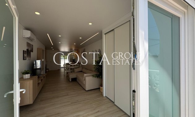 Wiederverkauf - House -
Torrevieja - Torrevieja Centro