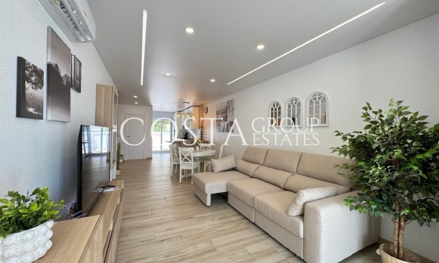 Wiederverkauf - House -
Torrevieja - Torrevieja Centro