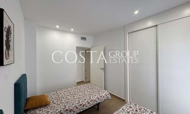 Resale - Apartments -
Torrevieja - Torrevieja Centro