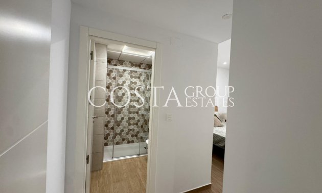 Resale - Apartments -
Torrevieja - Torrevieja Centro