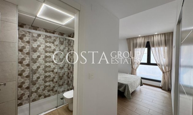 Resale - Apartments -
Torrevieja - Torrevieja Centro