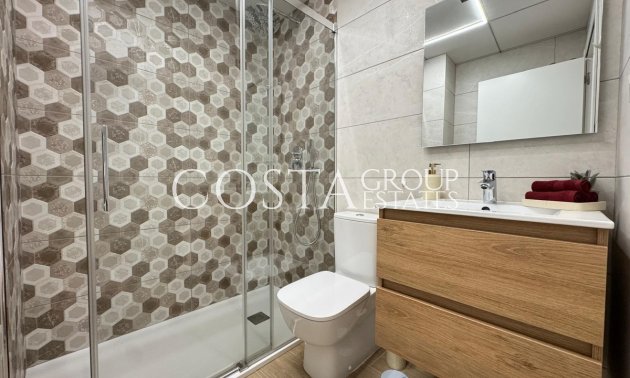 Resale - Apartments -
Torrevieja - Torrevieja Centro