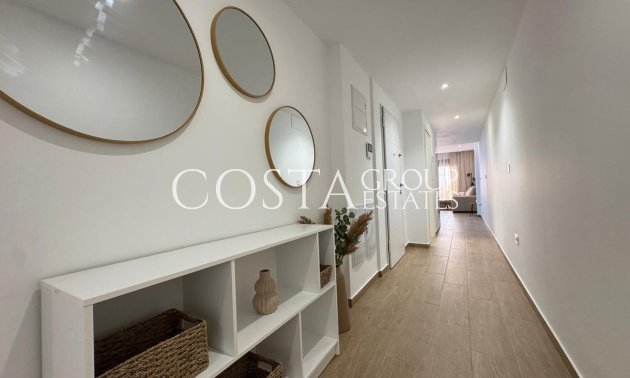 Resale - Apartments -
Torrevieja - Torrevieja Centro