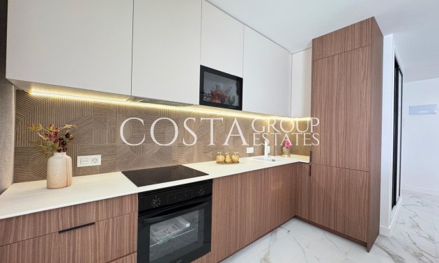 Resale - Apartments -
Torrevieja - Torrevieja Centro