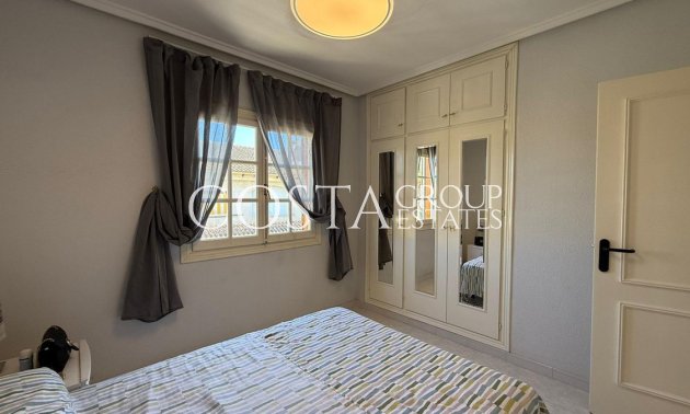 Resale - House -
Torrevieja - Torrevieja Centro