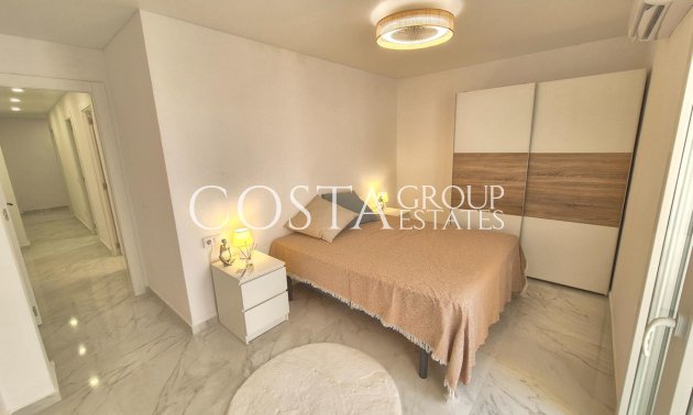 Resale - Apartments -
Torrevieja - Torrevieja Centro