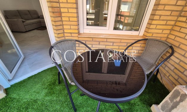 Resale - Apartments -
Torrevieja - Torrevieja Centro