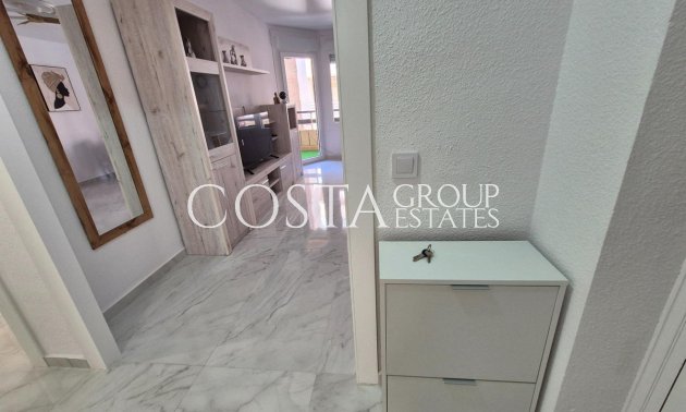 Resale - Apartments -
Torrevieja - Torrevieja Centro