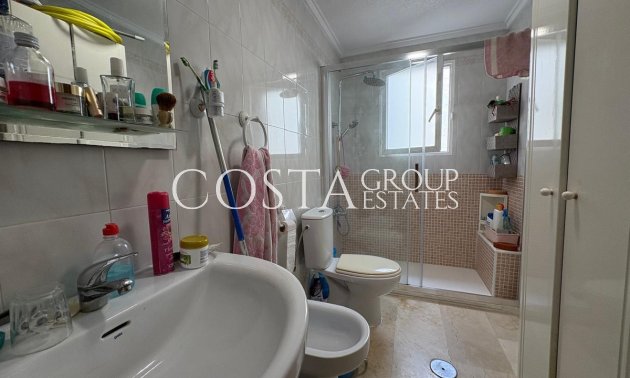 Resale - Apartments -
Torrevieja - Torrevieja Centro