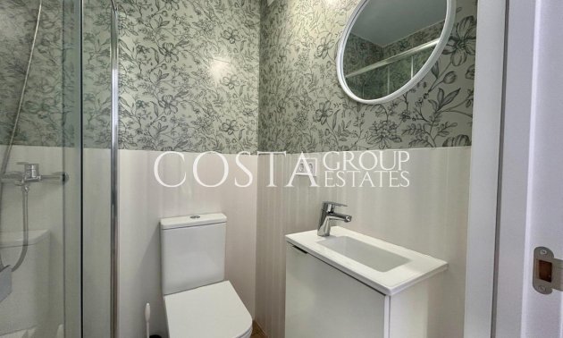 Resale - Apartments -
Torrevieja - Torrevieja Centro