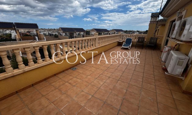 Revente - Maison -
Orihuela - Orihuela Costa