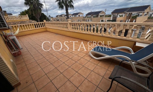 Revente - Maison -
Orihuela - Orihuela Costa