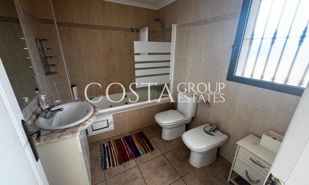 Revente - Maison -
Orihuela - Orihuela Costa