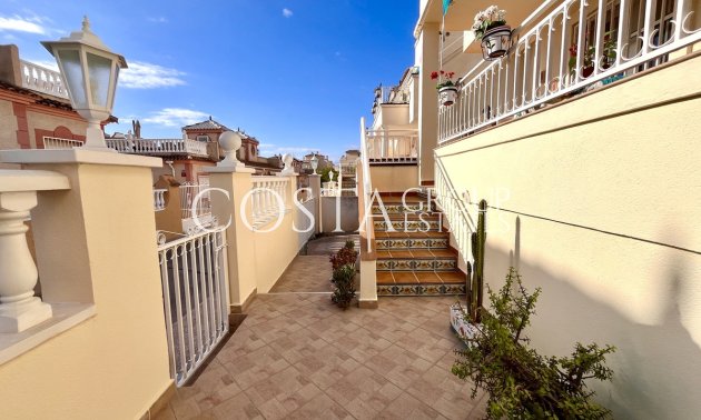 Resale - Apartments -
Orihuela - Los Altos