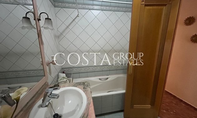 Resale - Apartments -
Torrevieja - Torrevieja Centro