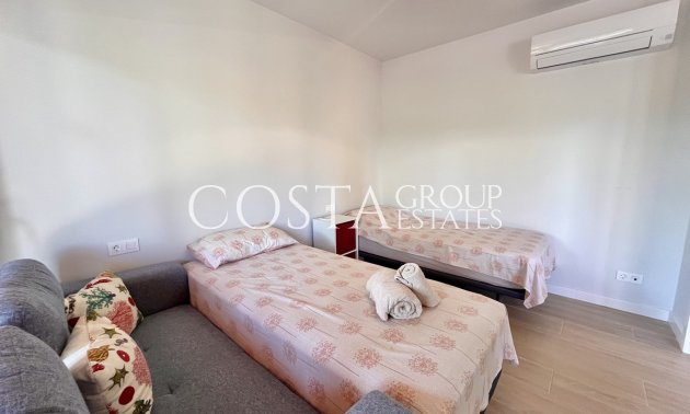 Resale - Apartments -
Orihuela - Villamartin