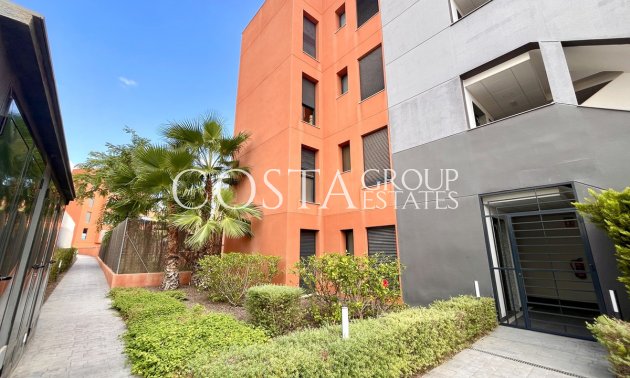 Resale - Apartments -
Orihuela - Villamartin