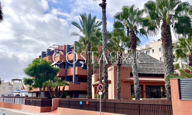 Resale - Apartments -
Orihuela - Villamartin