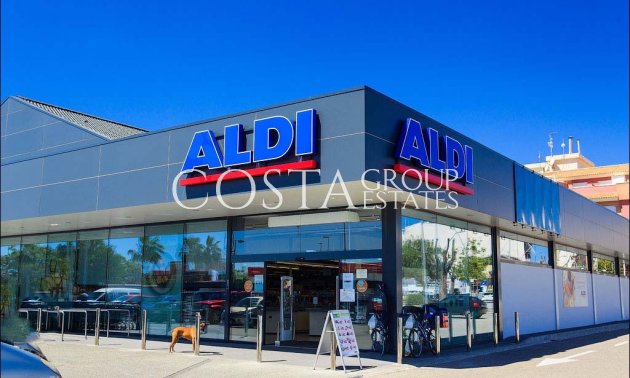 Resale - Apartments -
Torrevieja - La Veleta