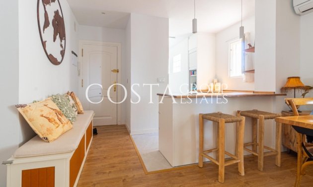 Resale - Apartments -
Torrevieja - La Veleta