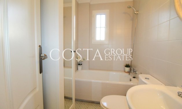 Resale - Apartments -
Torrevieja - La Veleta