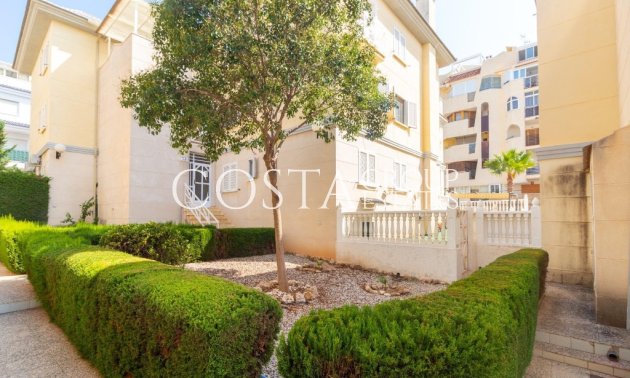 Resale - Apartments -
Torrevieja - La Veleta