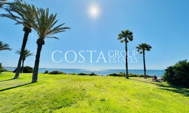 Resale - Apartments -
Torrevieja - La Veleta